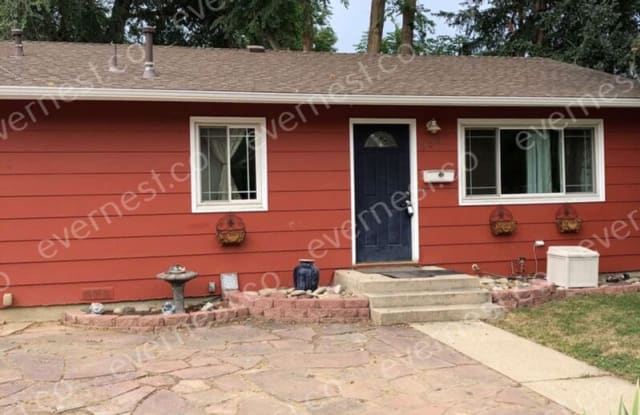 958 11th Ave - 958 11th Avenue, Longmont, CO 80501