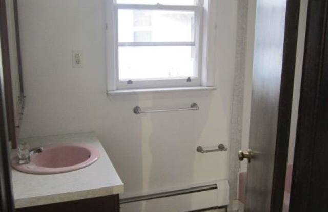 86 REAR Plymouth St Gallery 4