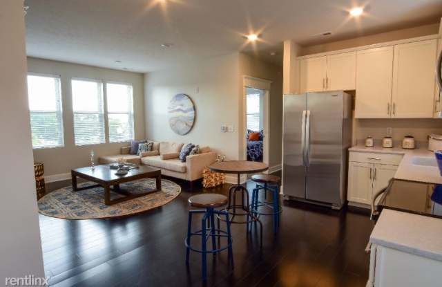 10453 S 131st St 201 - 10453 South 131st Street, Sarpy County, NE 68138