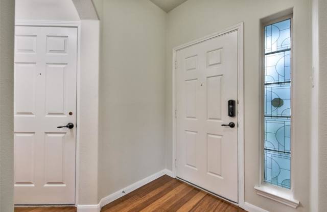 726 Hazy Stone Court Gallery 4