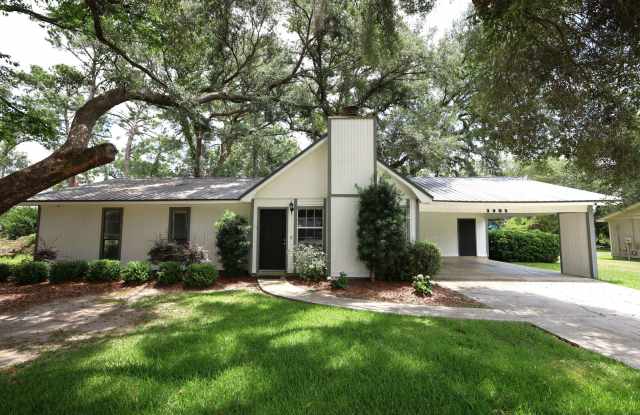 3905 Danube Cir photos photos