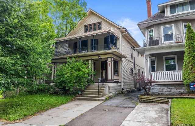 845 Potomac Avenue photos photos