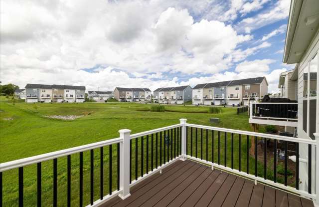 Spacious Home in Westhill Community Gallery 4