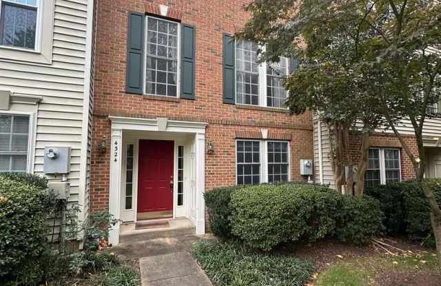 4324 THOMAS BRIGADE LN - 4324 Thomas Brigade Lane, Fair Oaks, VA 22033