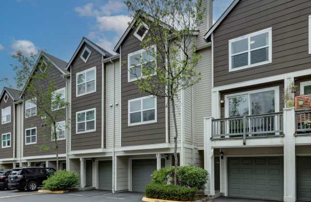Newer 2 bedroom Townhome in Lynnwood photos photos