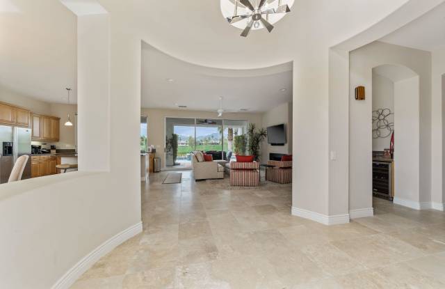 57555 Seminole Drive Gallery 3