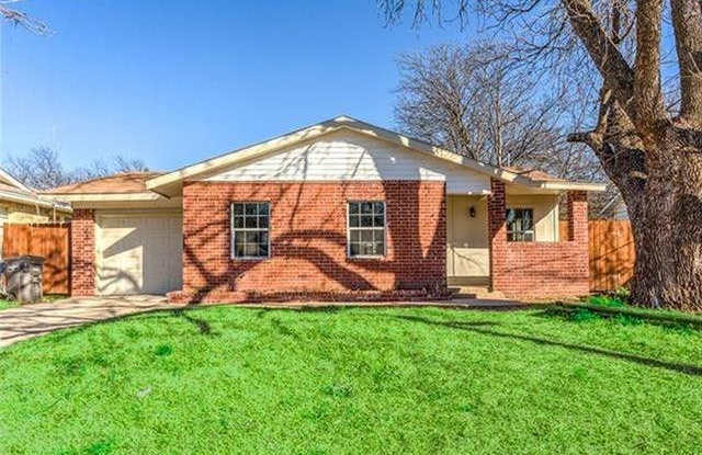 3033 Olive Place - 3033 Olive Place, Fort Worth, TX 76116