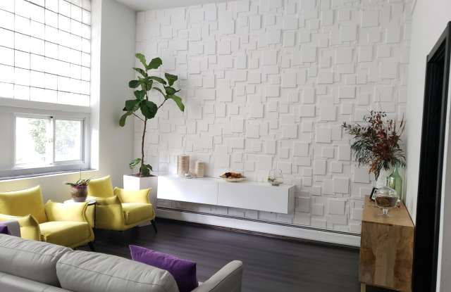 215 Washington Street Gallery 2