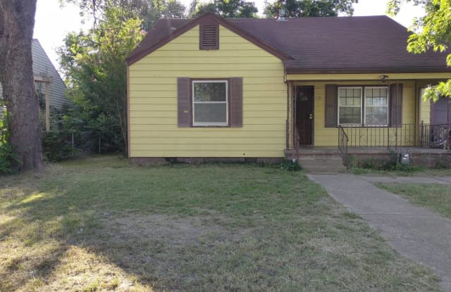 1842 N Main St - 1842 North Main Street, Tulsa, OK 74106