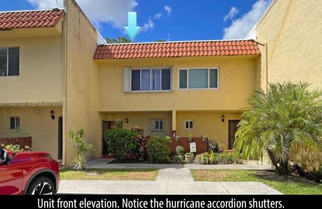 892 SW 9th Street Cir photos photos