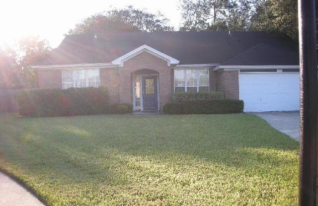 2050 MIDNIGHT MOON TRL - 2050 Midnight Moon Trail, Jacksonville, FL 32246