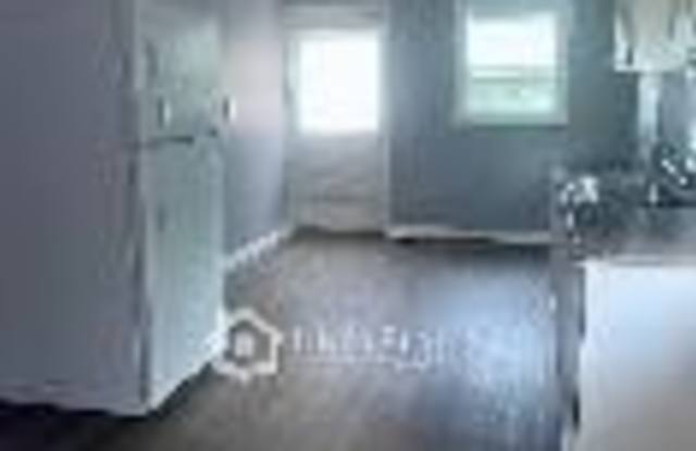 1303 Caldwell Street Gallery 4