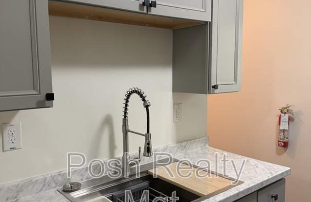 3517 Old Battleground Road Gallery 1