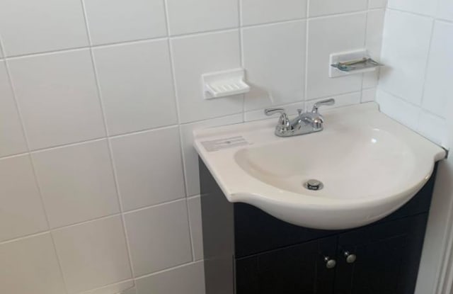 1087 Massachusetts Ave. - 1087 Massachusetts Avenue, Arlington, MA 02476