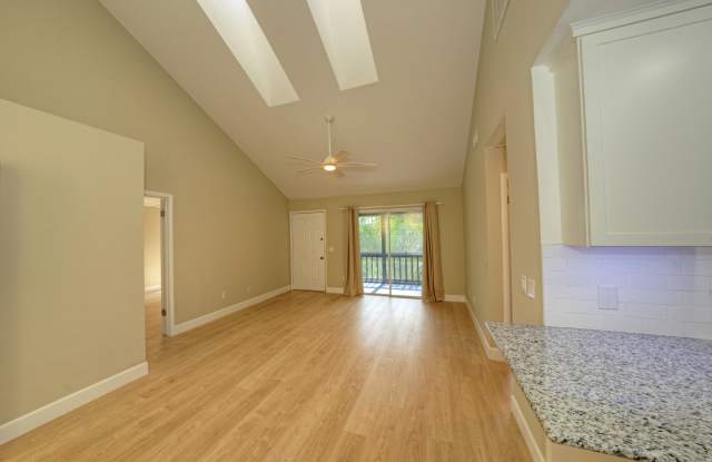 8164 Southeast Croft Circle Gallery 3