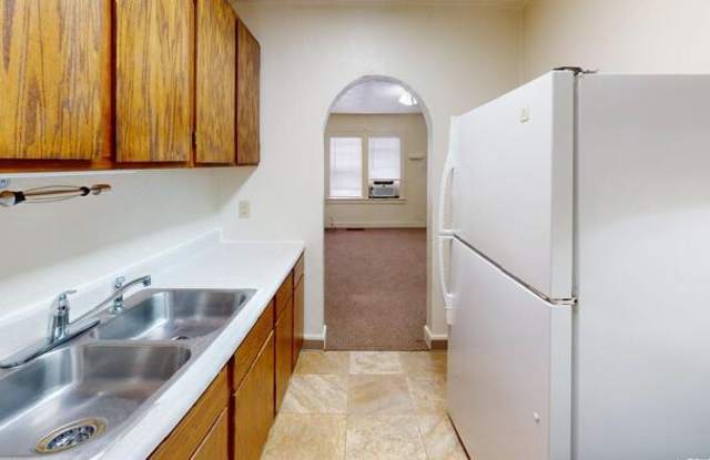 1508 East Thayer Avenue photos photos