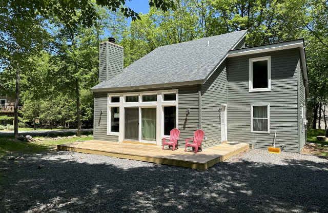 5 Masters Trail - 5 Masters Trail, Towamensing Trails, PA 18210