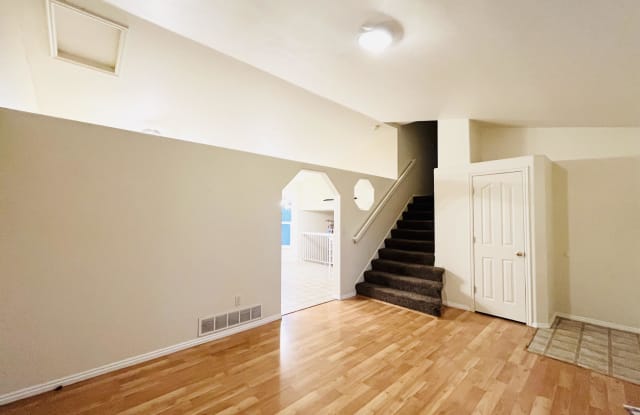 377 S Sego Lily Dr - 377 Sego Lily Drive, Sandy, UT 84070