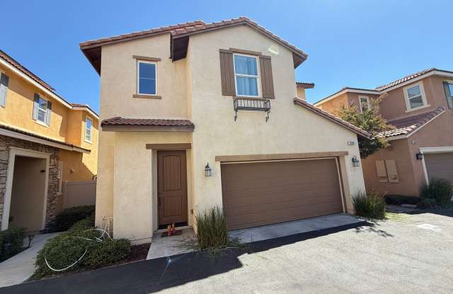 Charming 3-Bedroom Home in Gated Canyon Country Community! photos photos