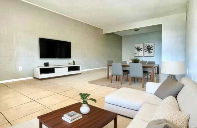 3818 Englewood Circle photos photos