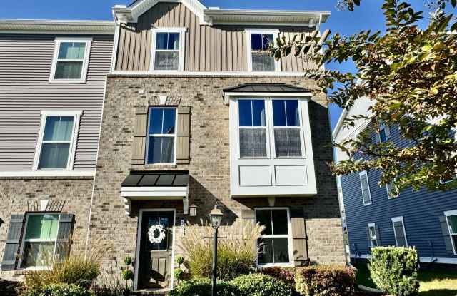 Available 07-08-26! Townhouse w/Garage - Pet Friendly - All Appliances Convey! photos photos