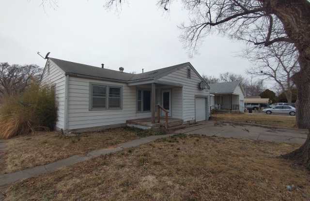 $1050 - 3 bed 1 bath - Single Family Home COMING SOON - 1757 South Fern Street, Wichita, KS 67213