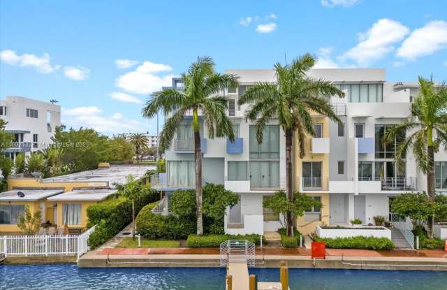 155 N Shore Dr photos photos