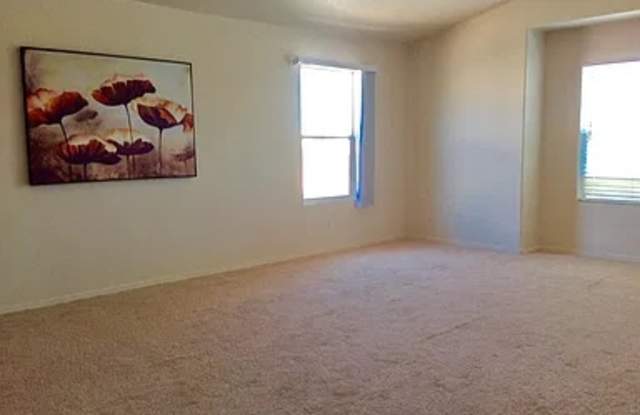 7420 Willow Springs Rd Ne Gallery 3