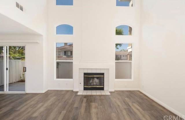 196 Valley View Gallery 2