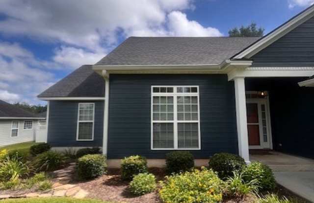 Home in The Highlands Gallery 1