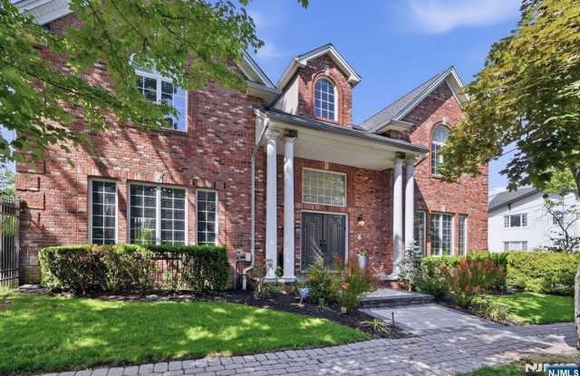 70 Mcelroy Avenue photos photos