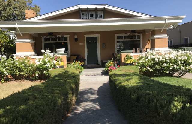 1171 Yosemite Avenue photos photos