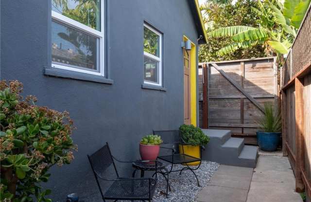 724 Crestmore - 724 Crestmoore Place, Los Angeles, CA 90291