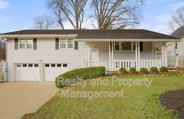 506 South 17th Street - 506 South 17th Street, Leavenworth, KS 66048