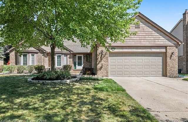 4847 Bayleaf Drive photos photos