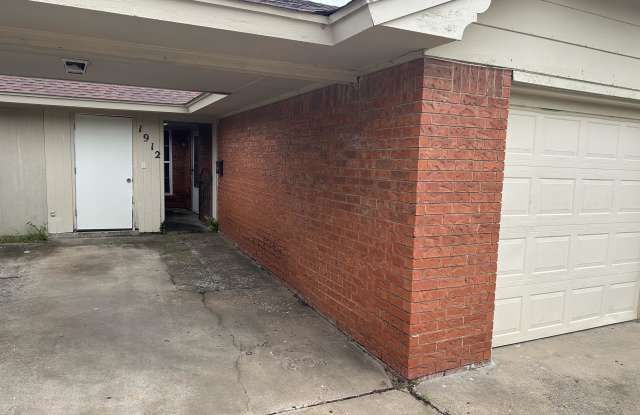 1912 North Moulton Court - 1912 photos photos