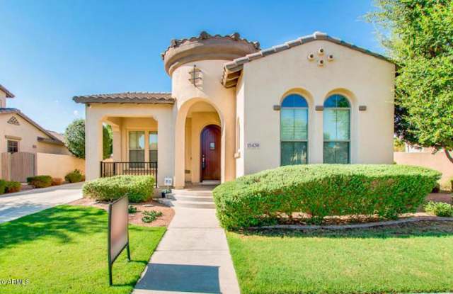15439 W OLD OAK Lane Gallery 2