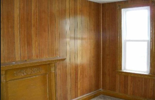 2 Bedroom House Clairton, PA 15025 Gallery 4