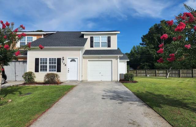 Beautiful 3 bed 2 1/2 bath townhome in a gated community with a pool. Showings Coming Soon!!! photos photos