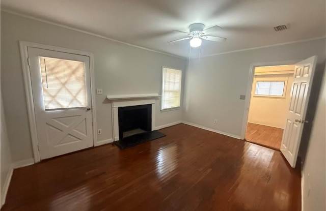 3071 Fendley Avenue Gallery 3