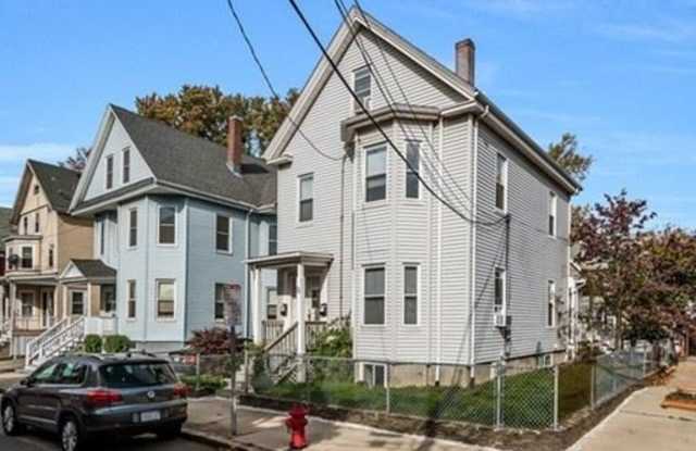 79 Flint St 1 - 79 Flint Street, Somerville, MA 02145