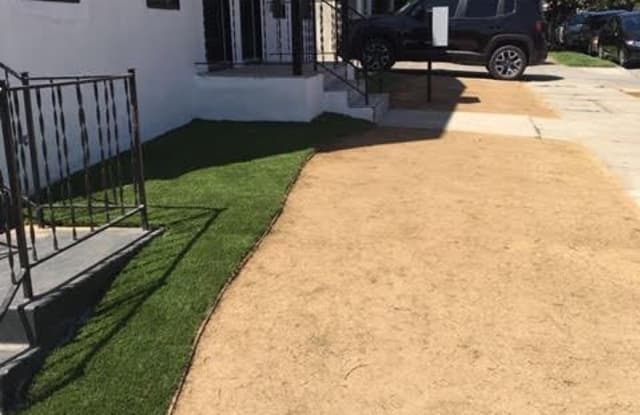 5236 De Longpre Ave - 5236 W De Longpre Ave, Los Angeles, CA 90027