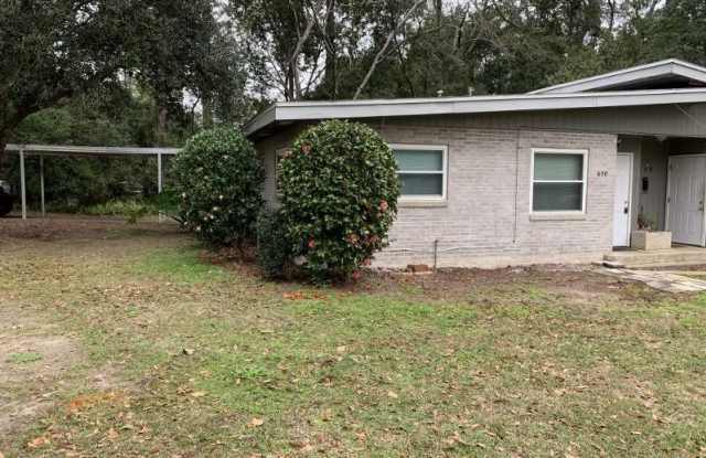 630 STILES Avenue - 630 Stiles Avenue, Tallahassee, FL 32303