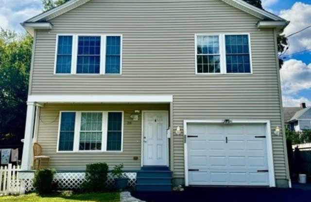 20 Rockmore Place - 20 Rockmore Place, Bridgeport, CT 06604