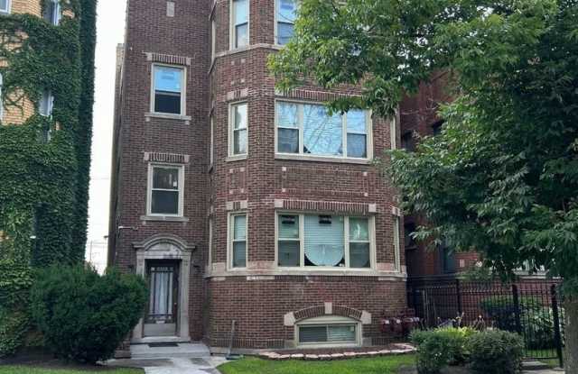 New renovation Spacious  South Shore 3bed room 1 bath units Gallery 4