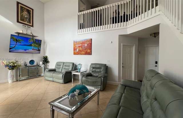 1590 Seagrape Way photos photos