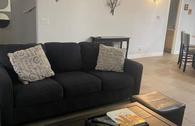 Fully Furnished Walk-In Ready in Scottsdale photos photos