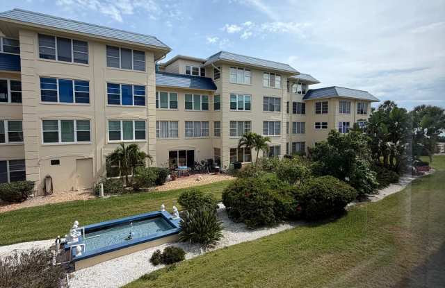 Beach Harbor Club Beauty Gallery 4