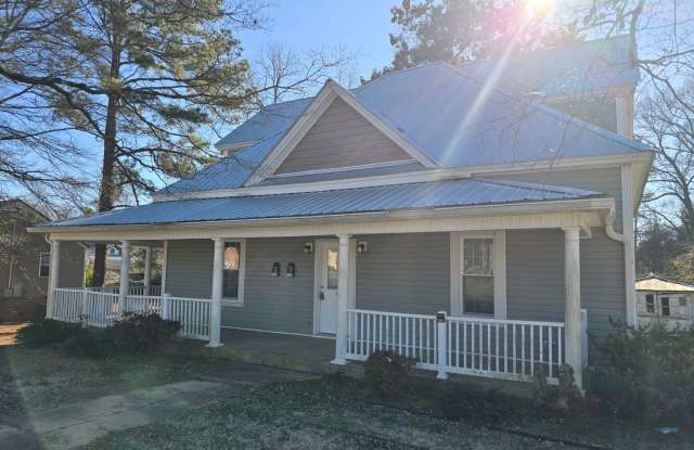 NEW LISTING!!! photos photos
