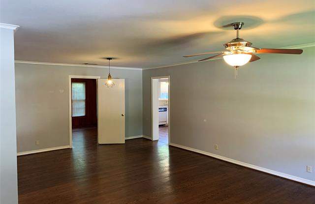 6902 E Mockingbird Lane Gallery 3